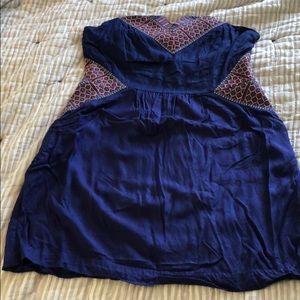 Urban outfitters size L.